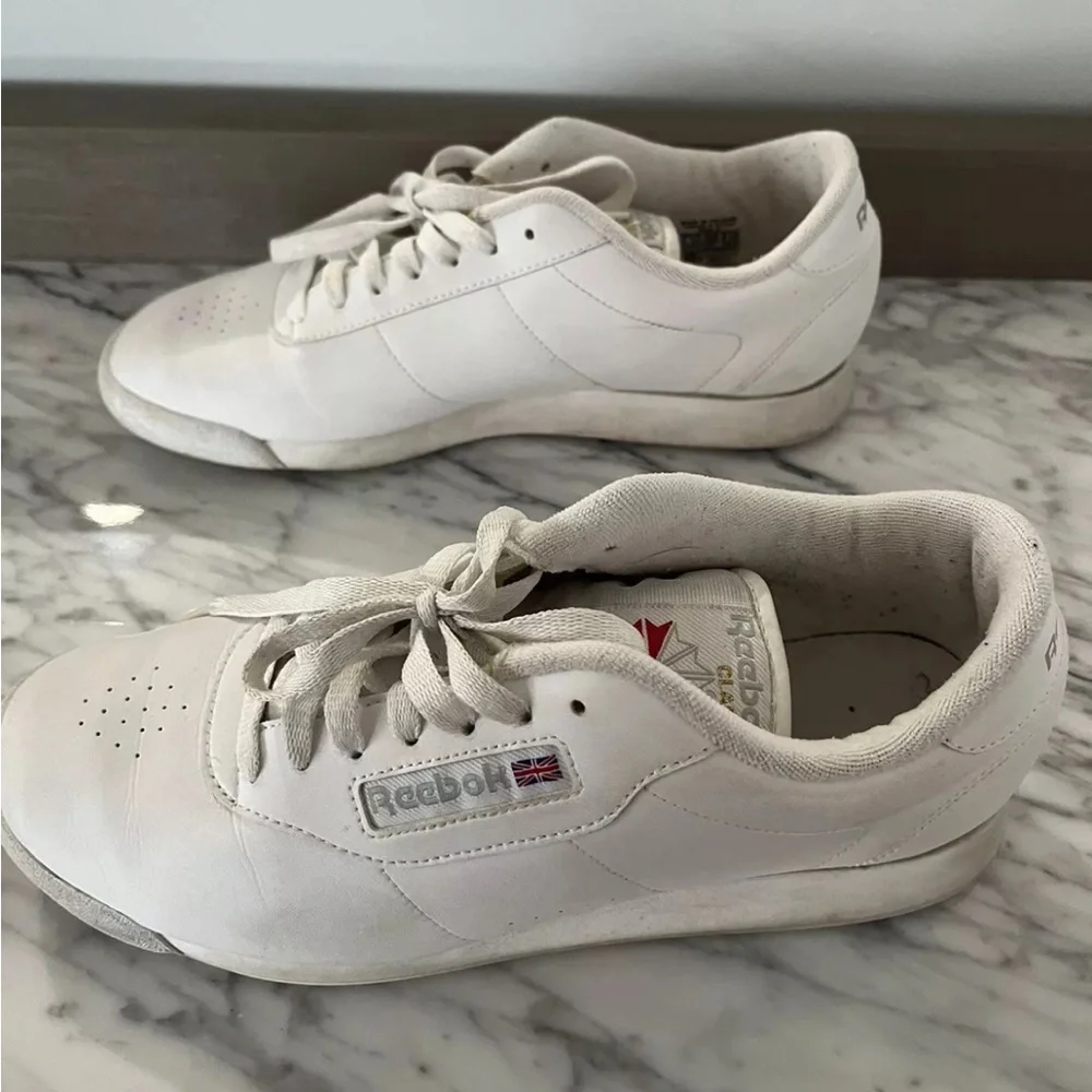 Reebok White Sneakers Sz 8 EU 38.5 Athletic Shoes Exercise Vintage 80s 90s